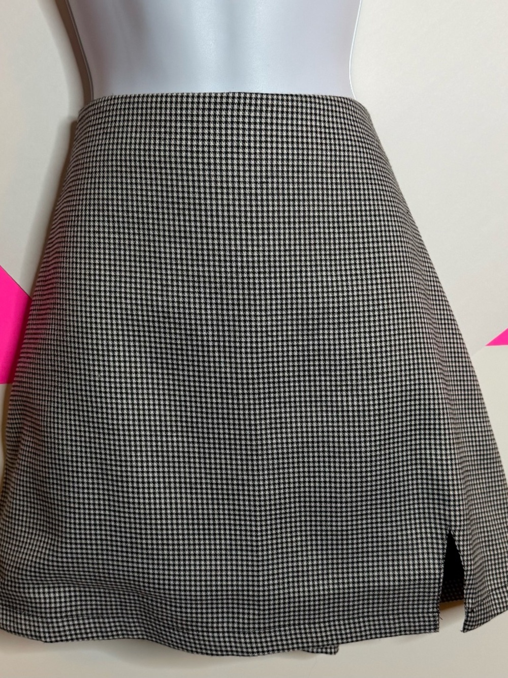 Pink Lily Houndstooth Y2K Mini Skirt Size Medium